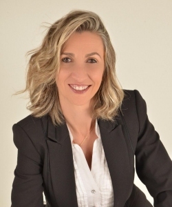 Teresa Manzo Carelli